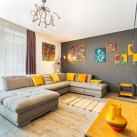 Art Gallery Apartment In Silver Mountain Poiana Brasov Bagian luar foto